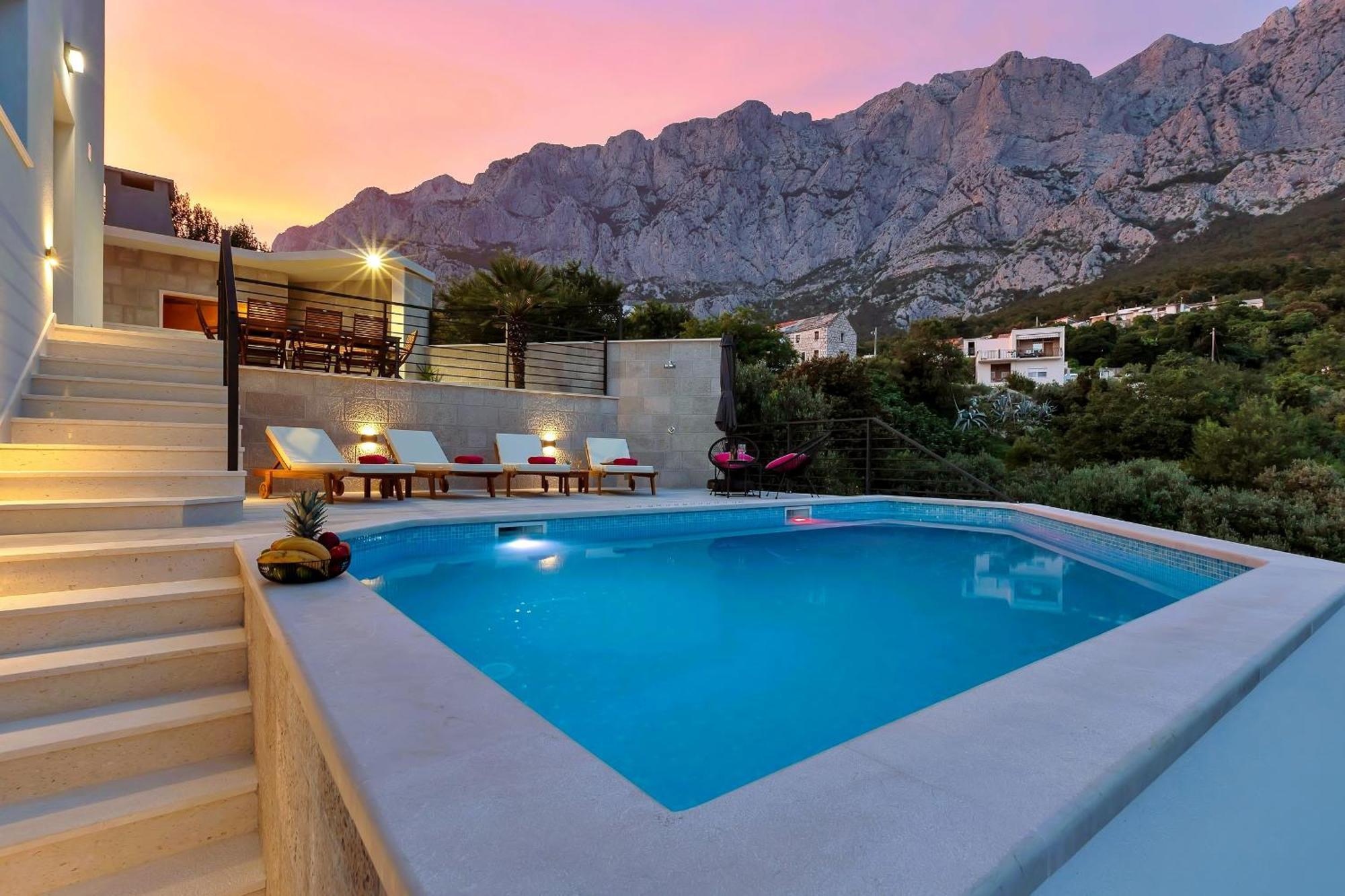 Vivace Mit Pool Und Traumhaften Meerblick Villa Makarska
