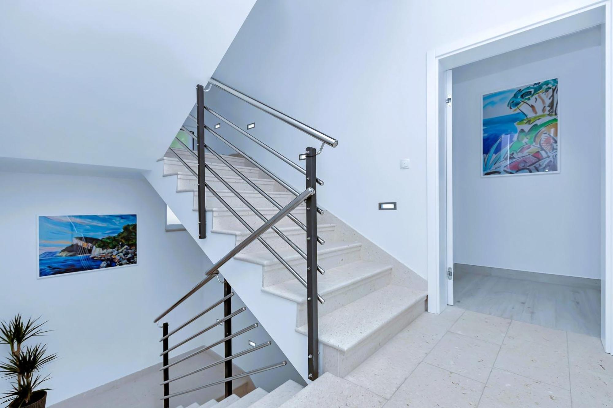Vivace Mit Pool Und Traumhaften Meerblick Villa Makarska